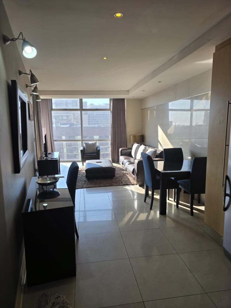 TV and multimedia, Living room, Dining area