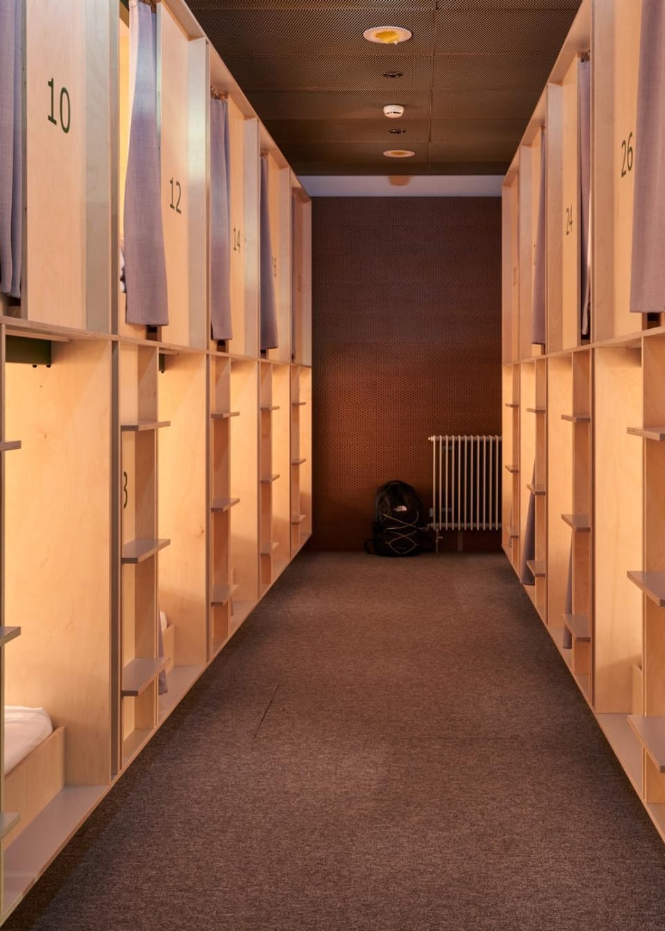 Bedroom, bunk bed