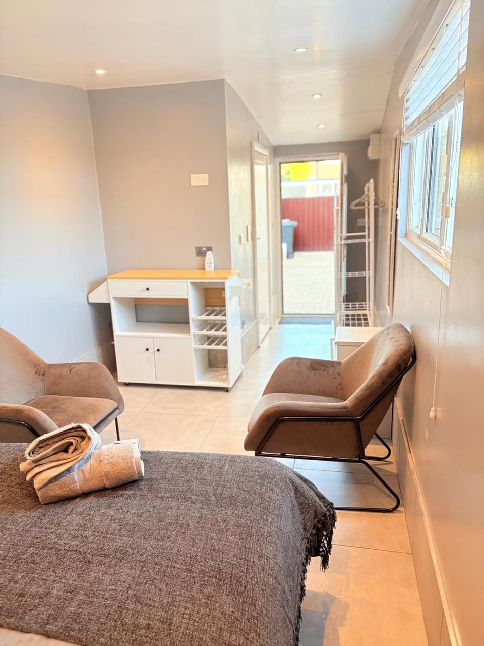 Kitchen or kitchenette, Seating area