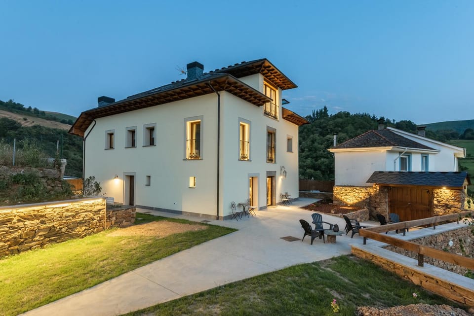 Property building, Property building