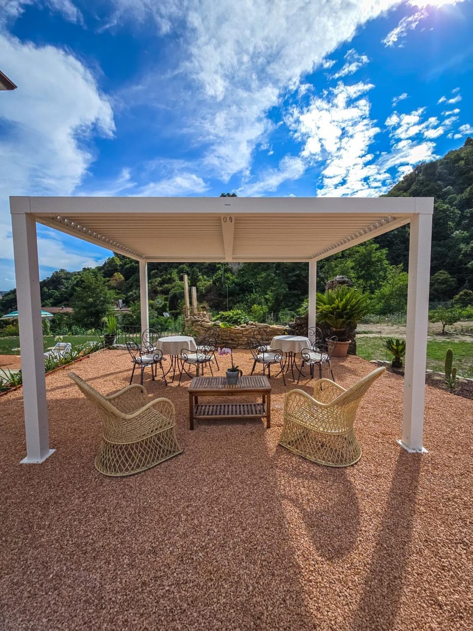 Patio, Natural landscape, Garden, View (from property/room), Mountain view