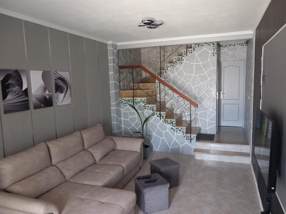Зручний будинок House in Albufeira