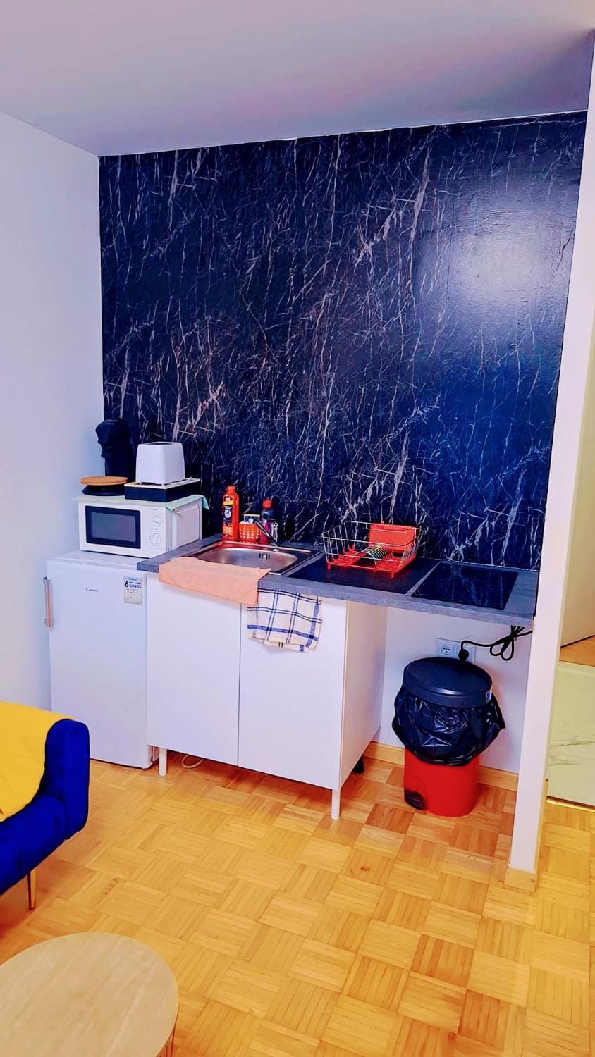 Studio pour voyageurs nomades en face du tramway Apartment in Île-de-France