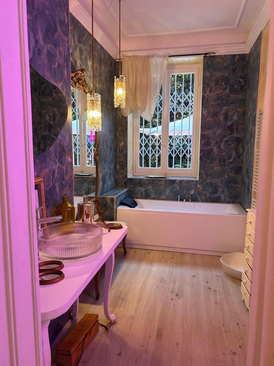 Bathroom, Bath