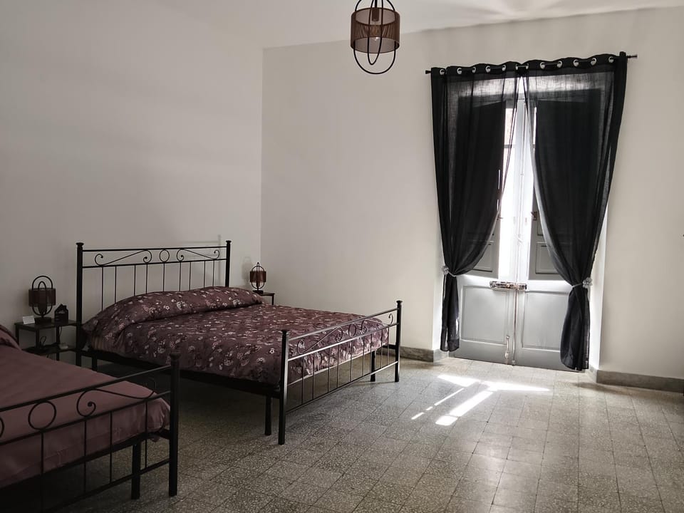 CASTEDDU rooms Vacation rental in Cagliari