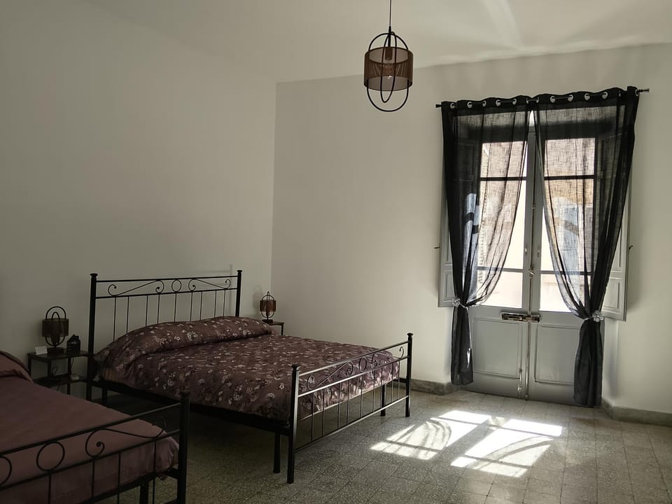 CASTEDDU rooms Vacation rental in Cagliari