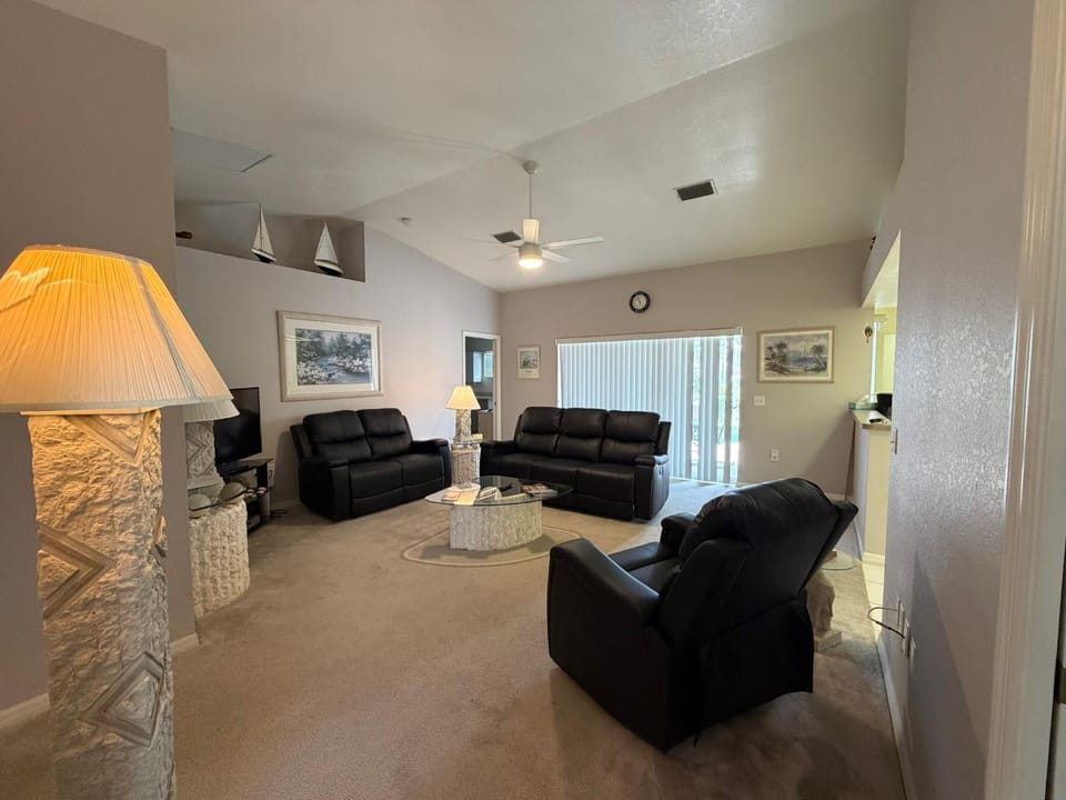 32 Pool home in Rotonda Lakes House in Rotonda Lakes