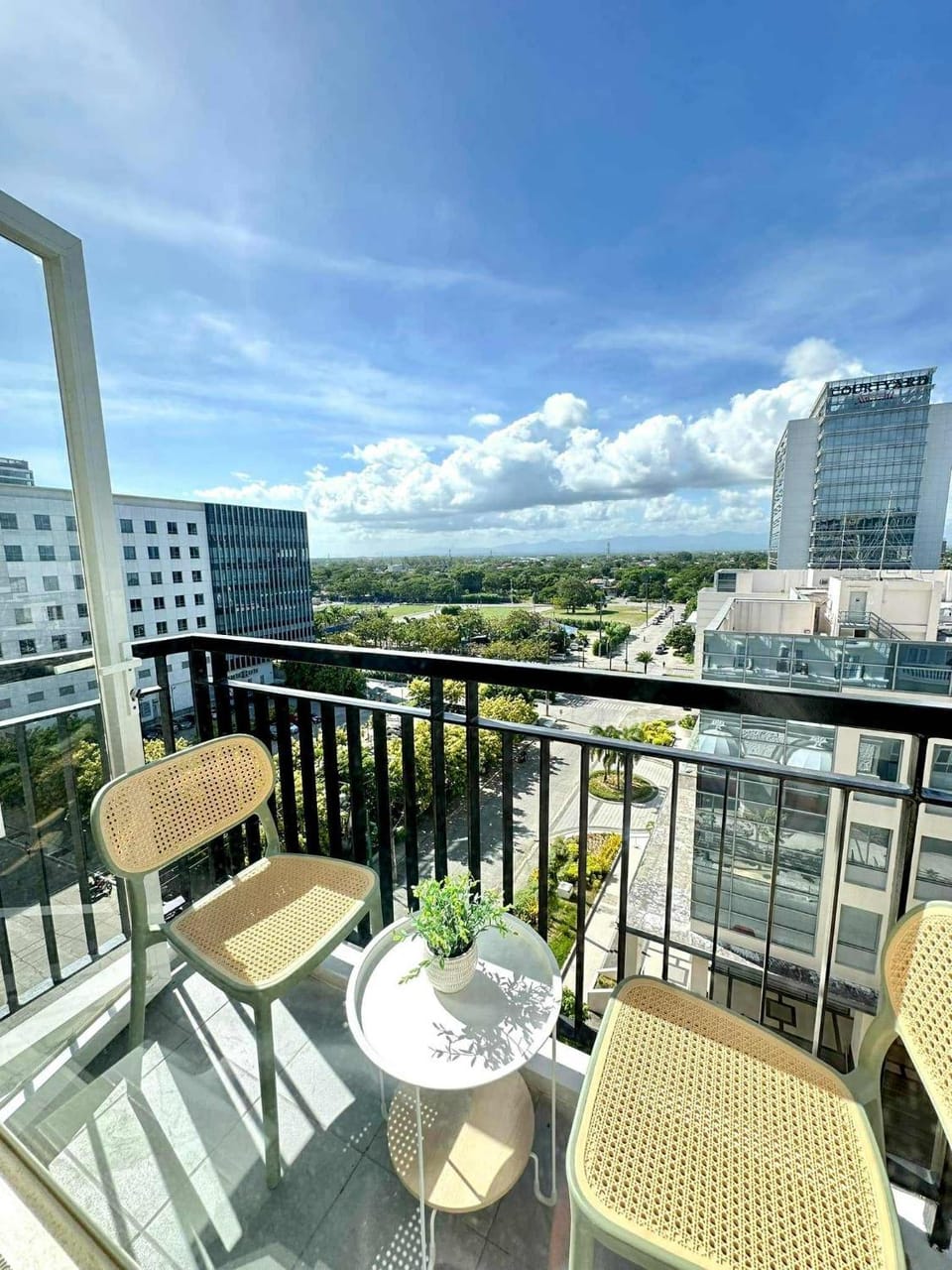 Saint Dominique Studio Unit Apartment hotel in Iloilo City