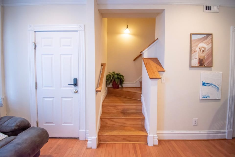 Downtown Place of Peace Apartment in Richmond