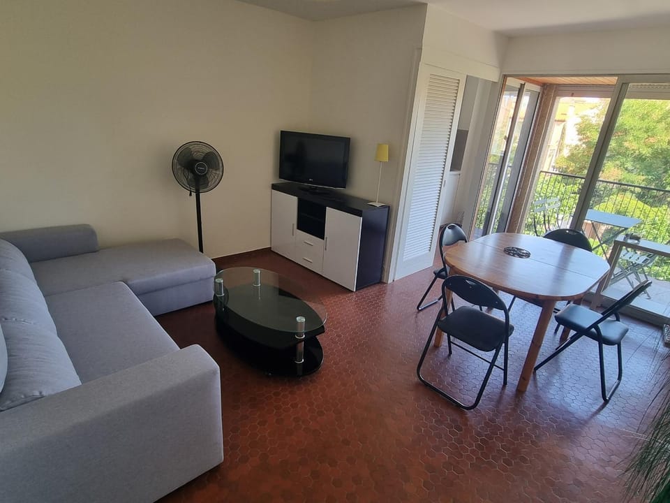 Collioure : Appart T2 avec Terrasse et Parking, 4 Pers - FR-1-309-538 Apartment in Collioure