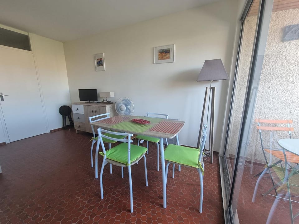 Collioure - Studio lumineux 2 pers. à 5 min de la plage - FR-1-309-539 Apartment in Collioure