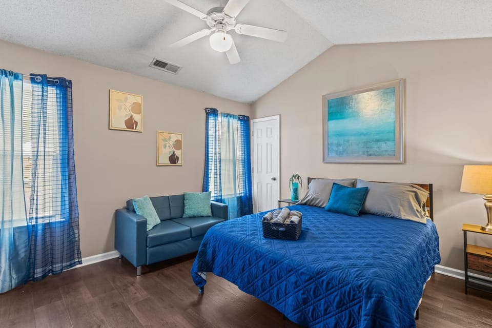 Bed, Bedroom