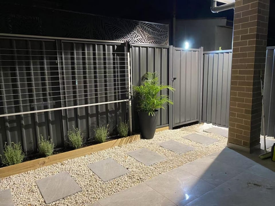 Night, Garden