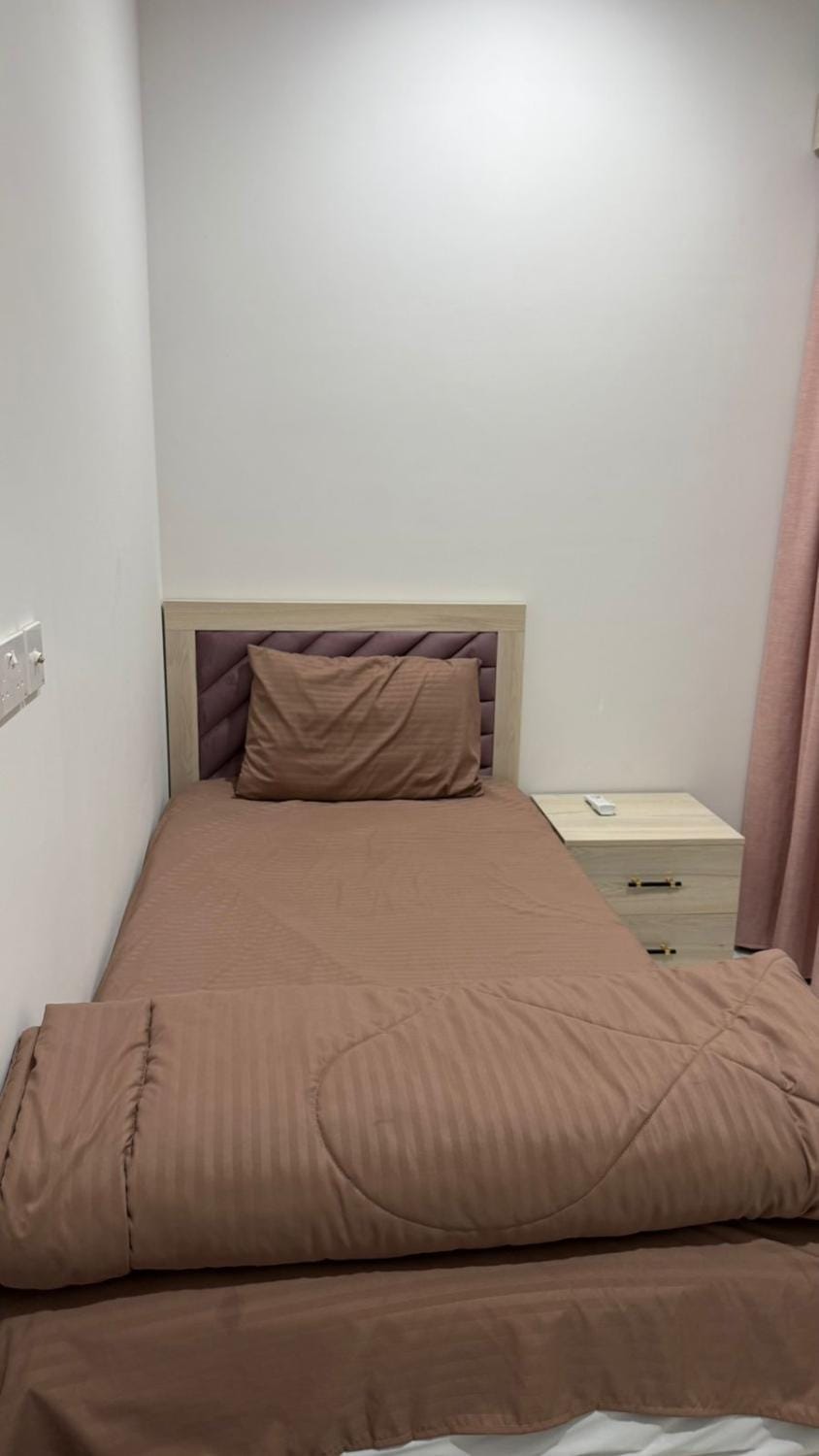 شقة من ثلاث غرف في مجمع مروج الزين في صلالة Apartment in Oman
