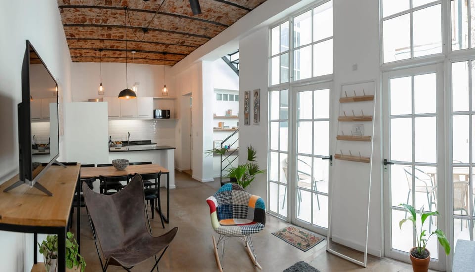 MOT Nicaragua 5800 - Duplex with Patio in Palermo Hollywood House in Buenos Aires