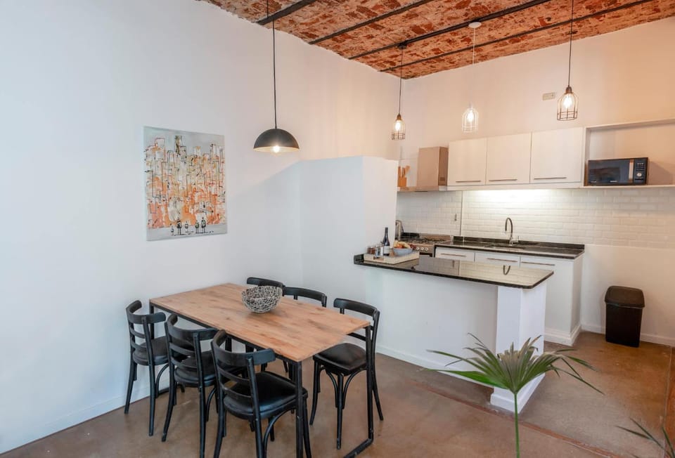 MOT Nicaragua 5800 - Duplex with Patio in Palermo Hollywood House in Buenos Aires