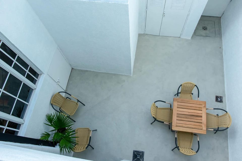 MOT Nicaragua 5800 - Duplex with Patio in Palermo Hollywood House in Buenos Aires