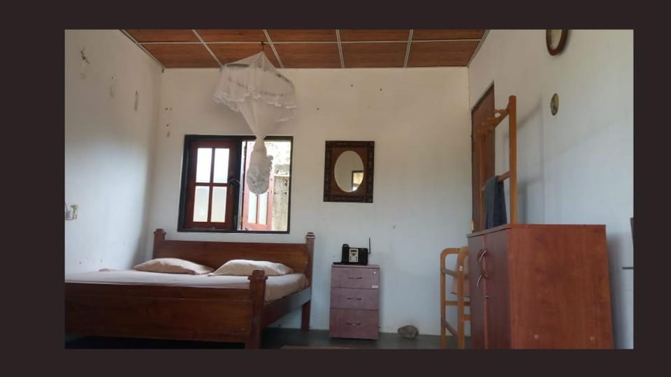 Katharagama CES Yala Field Base Bed and Breakfast in Uva Province, Sri Lanka