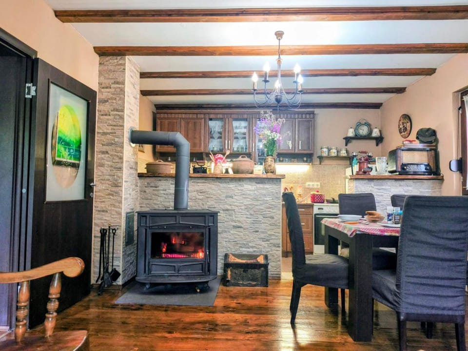 Durmitor Chalet-Fireplace-Private Garden House in Montenegro