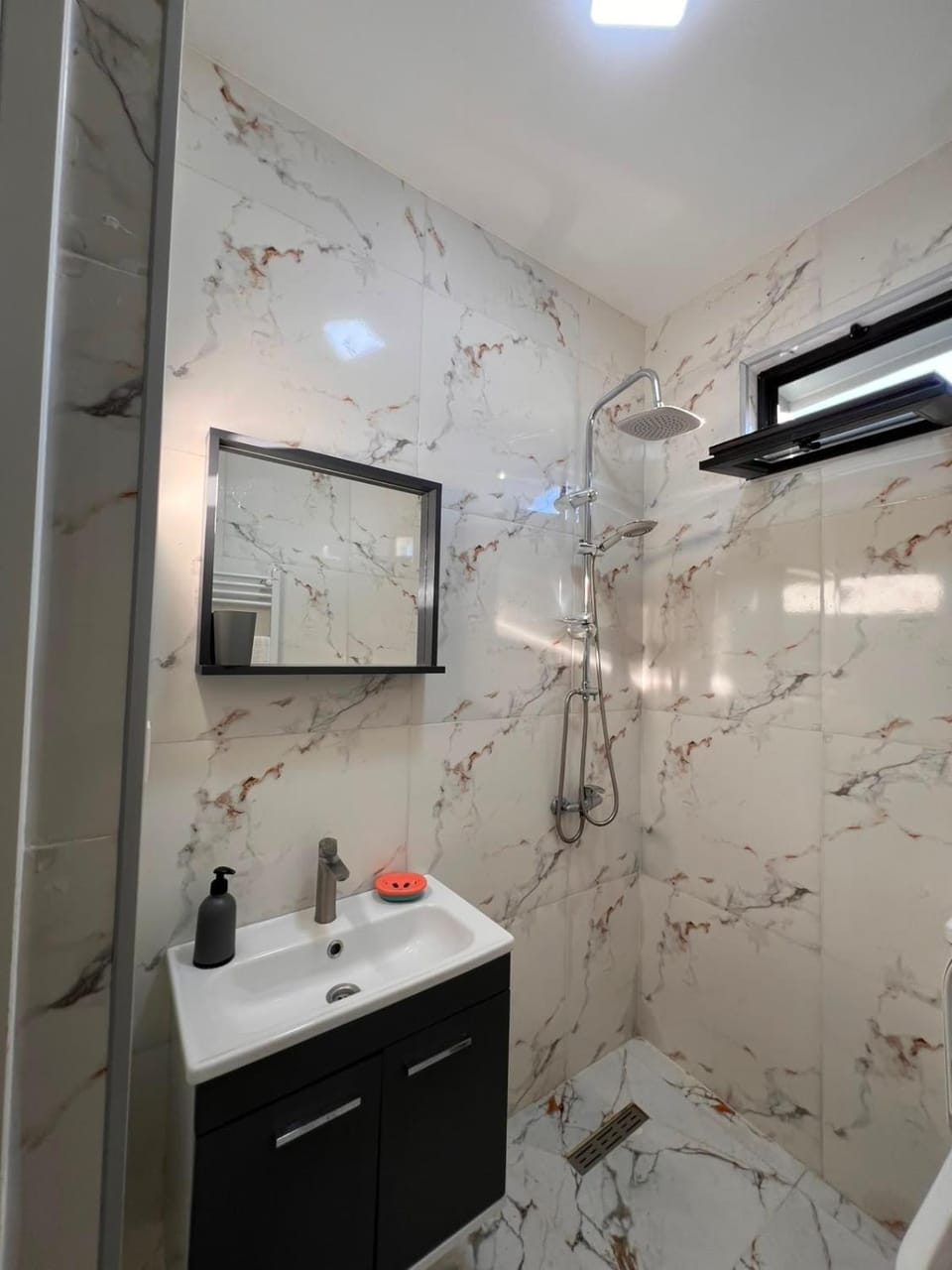 Shower, Bathroom