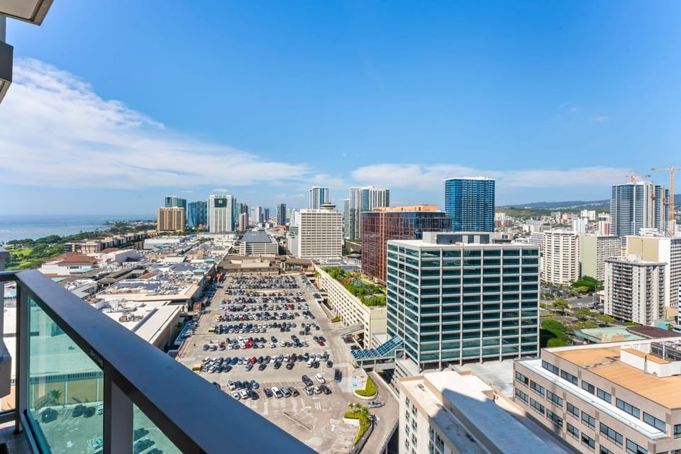 Ala Moana Hotel 2603 Sleeps 4 near beach Apartment in Honolulu
