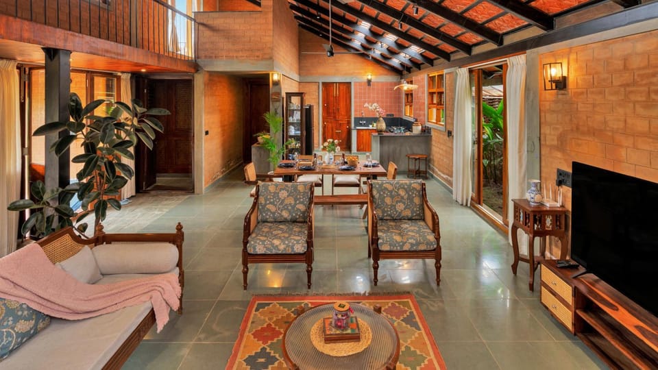 Communal lounge/ TV room, TV and multimedia, Seating area, Evening entertainment