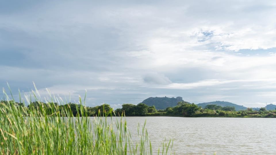 Nearby landmark, Day, Natural landscape, Mountain view, River view