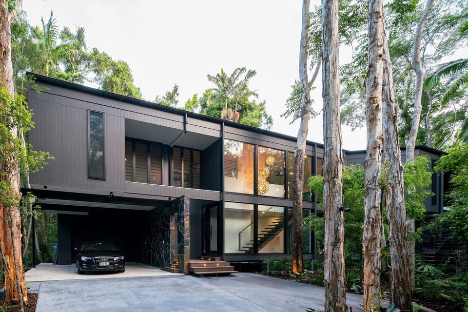 Property building, Natural landscape, Garden