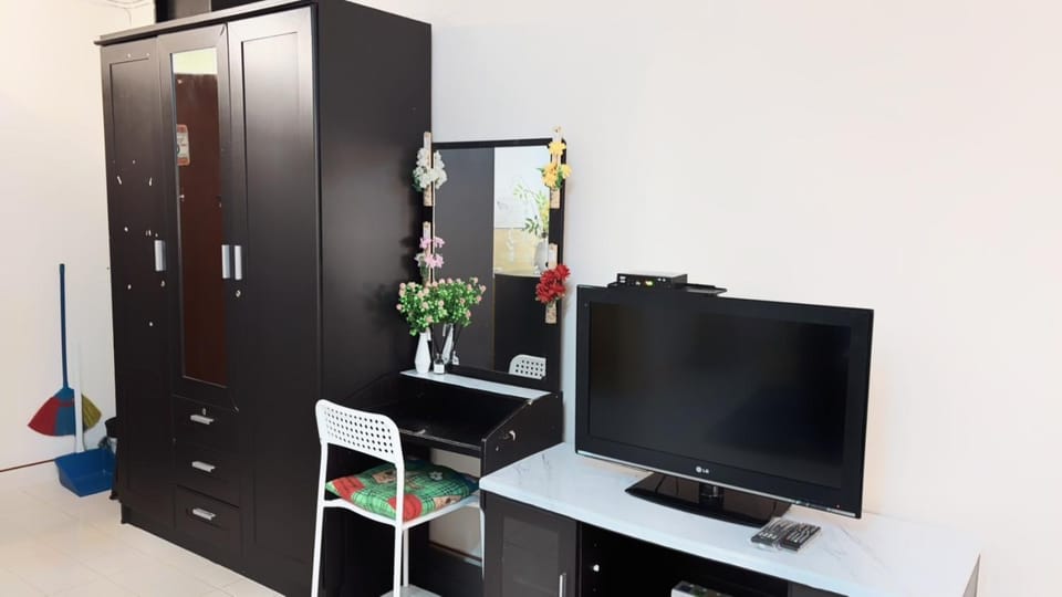 Popular Muang Thong Condo,Building 5 Apartment in Bangkok