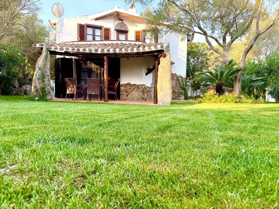 Villa Degli Artisti Villa in Sardinia