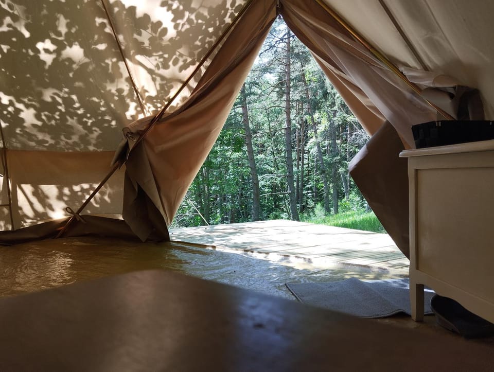 La Ramie Luxury tent in Auvergne-Rhône-Alpes