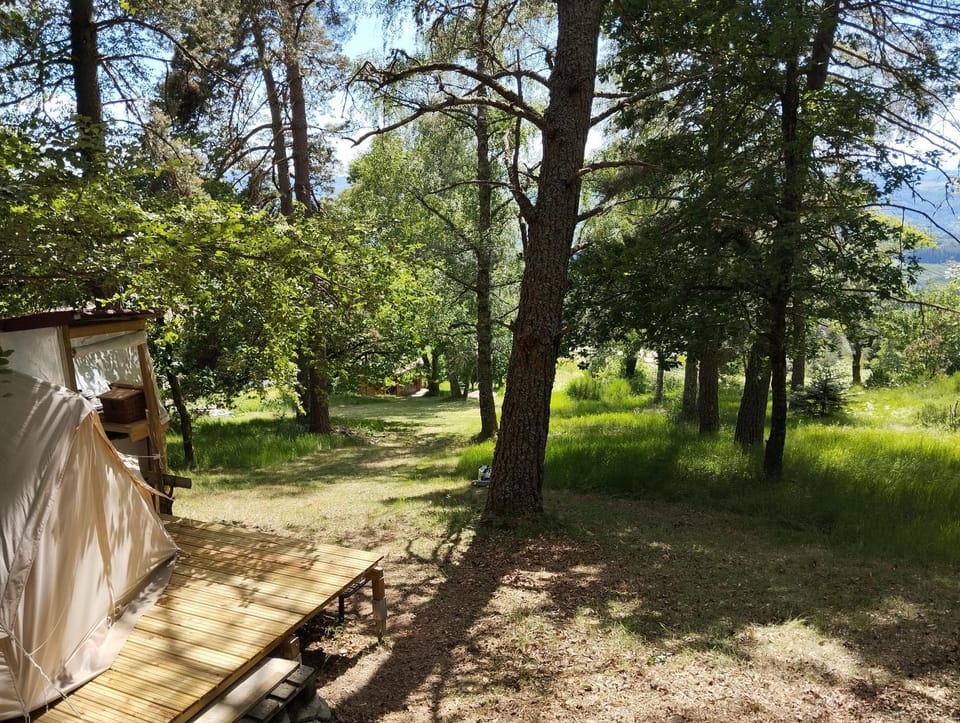 La Ramie Luxury tent in Auvergne-Rhône-Alpes
