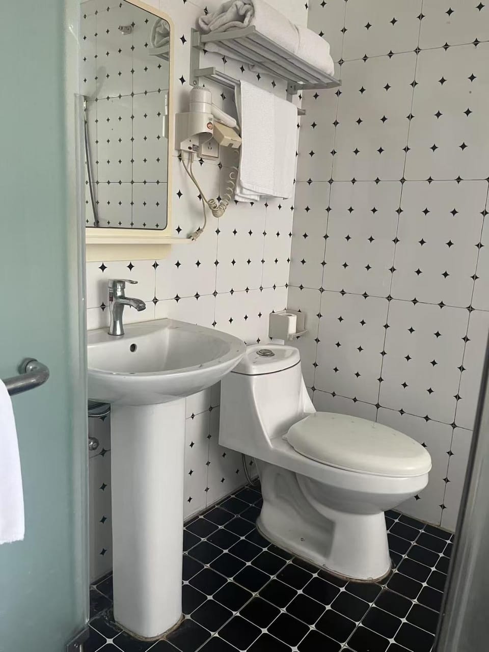 Toilet, Property building