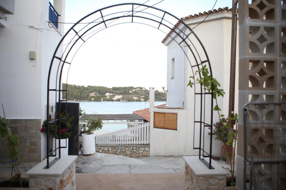 View (from property/room), Balcony/Terrace, Sea view
