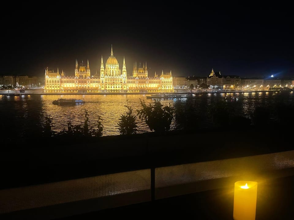 Breathtaking Panorama view 3Br Balcony Apartment in Budapest