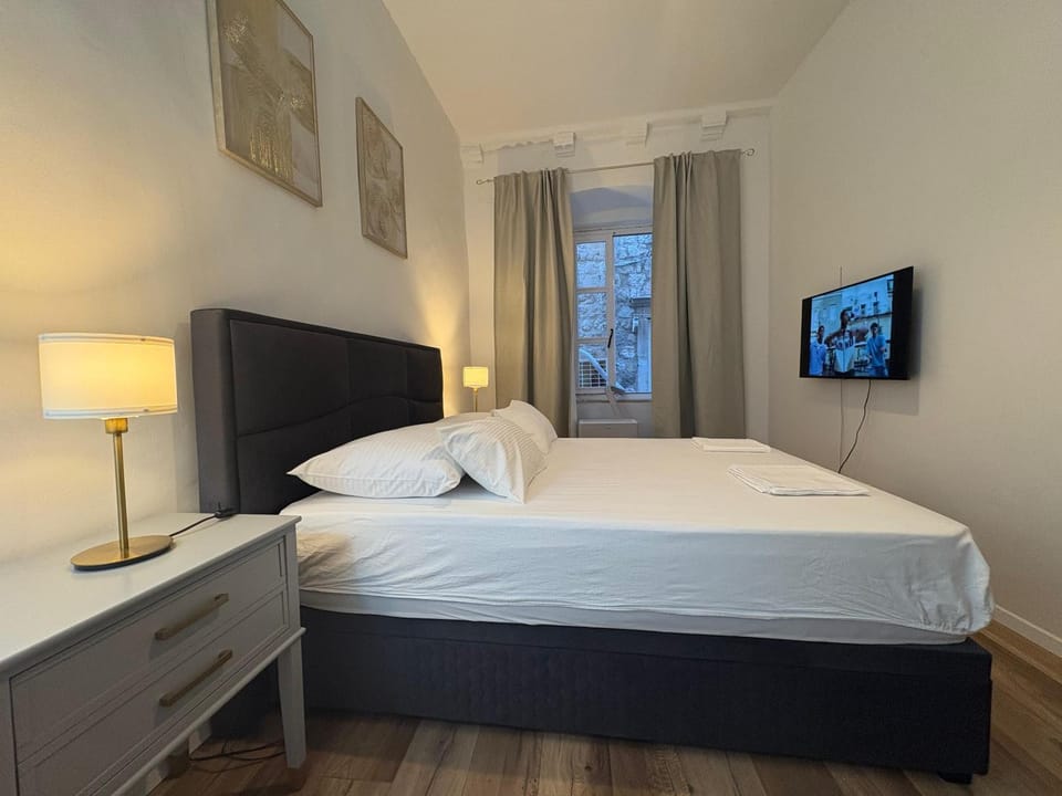 Dubrovnik Old Town Luxury Room Bed and Breakfast in Dubrovnik