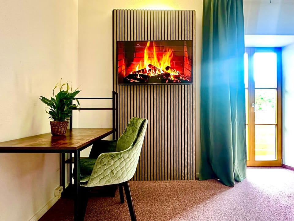 TV and multimedia, Seating area