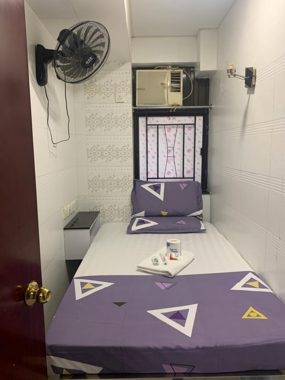 Manila Guest House Bed and Breakfast in Hong Kong