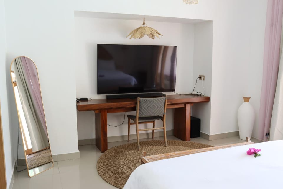 TV and multimedia, Bedroom