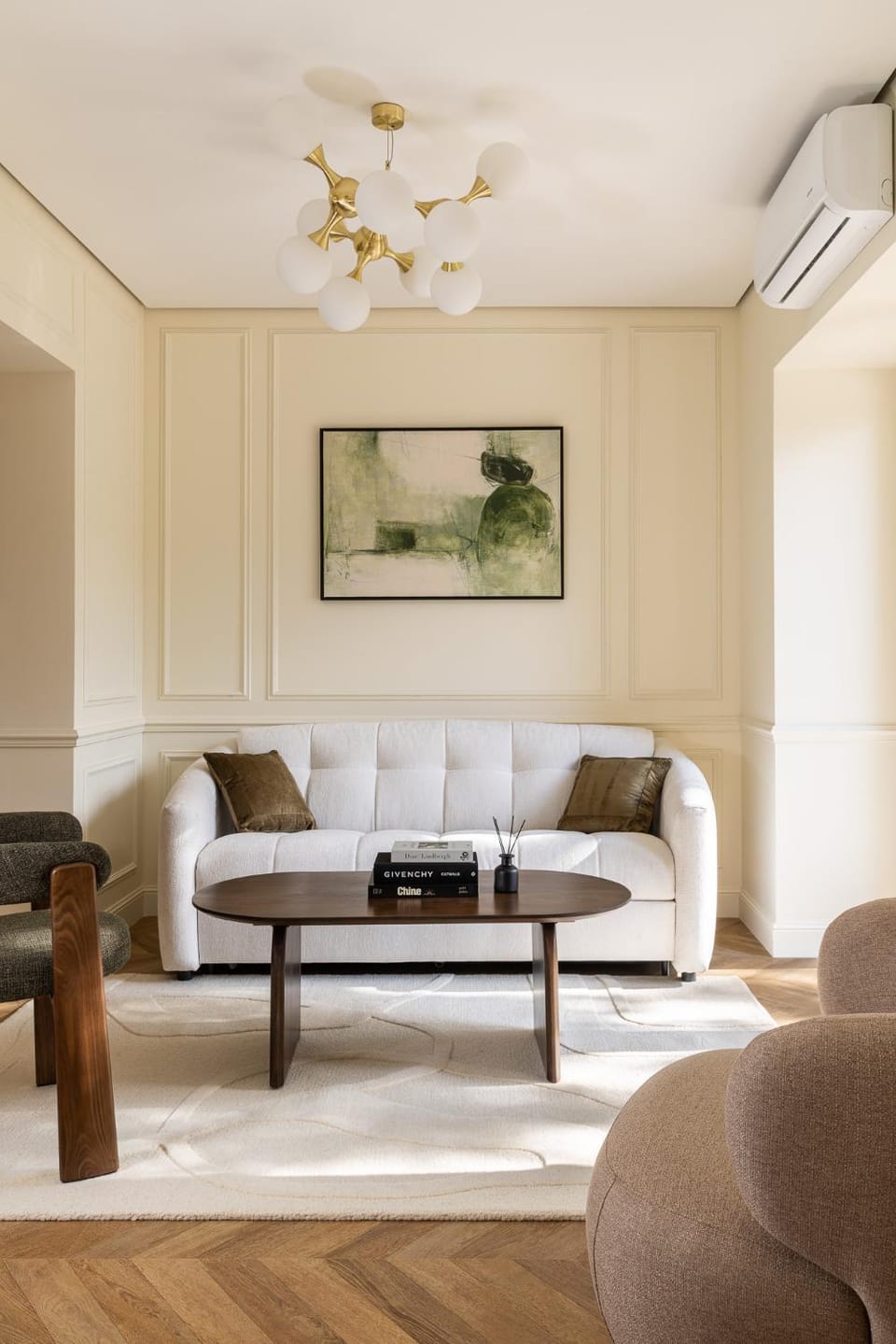 Hausman Suites - Appart Hotel Apartment hotel in Caluire-et-Cuire