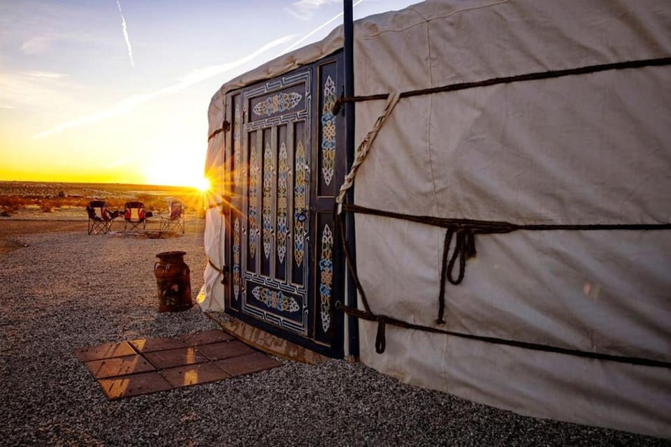 Family-Friendly Yurt for Stargazing near Joshua Tree National Park, California Luxury tent in Twentynine Palms