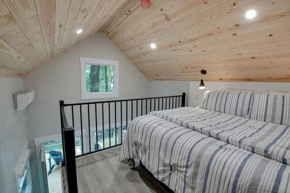 Amazing Tree House Perfect for a Secluded Getaway in Alabama House in Grant