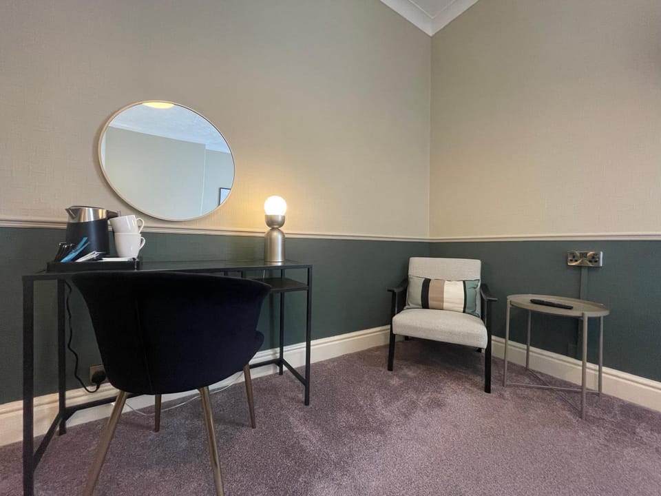 Wedgwood Hotel, North Shore Room Hotel in Llandudno