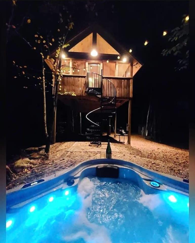Hot Tub