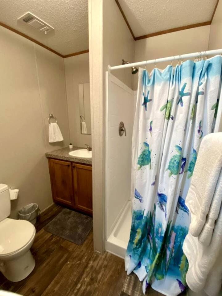 Pet Friendly Cottage with Fire Pit in Dunnellon, Florida House in Florida