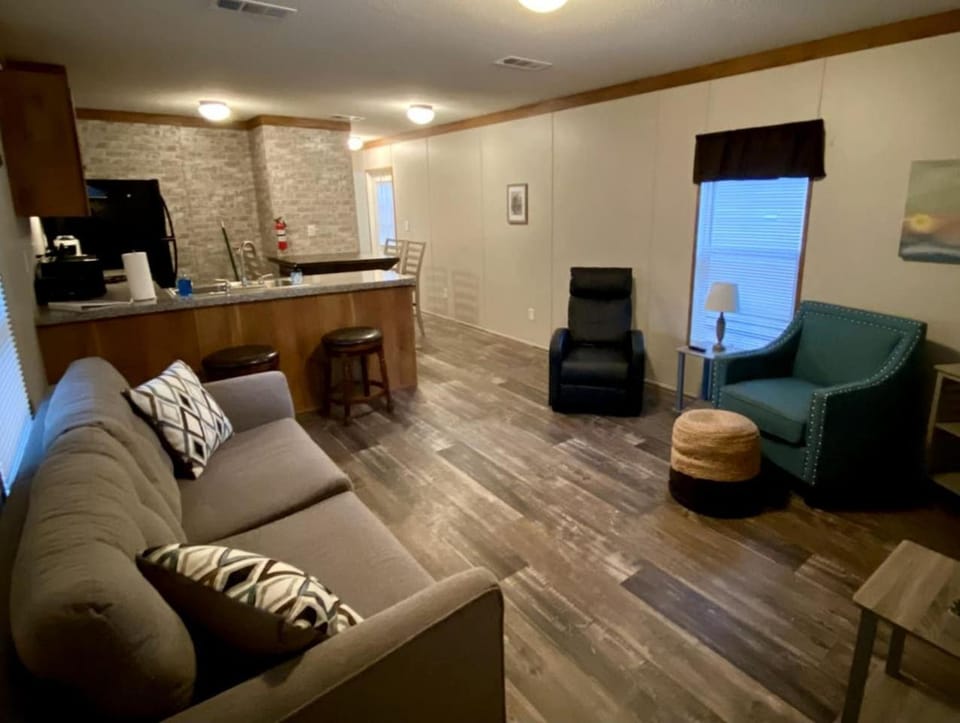 Pet Friendly Cottage with Fire Pit in Dunnellon, Florida House in Florida