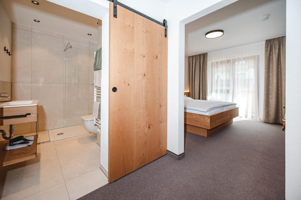 Bathroom, Bedroom