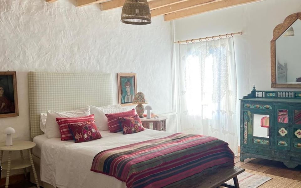 Lexis Retreats House in Occitanie