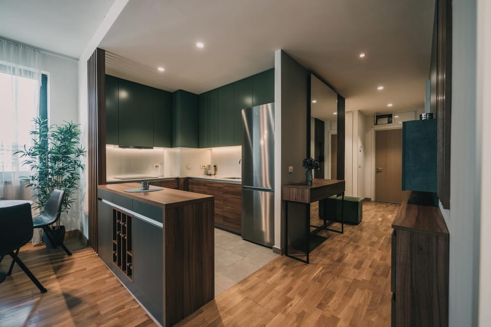 Kitchen or kitchenette
