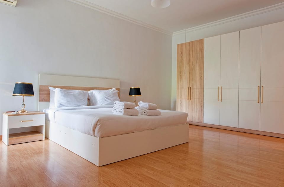 Bed, Photo of the whole room, Bedroom, towels, wardrobe